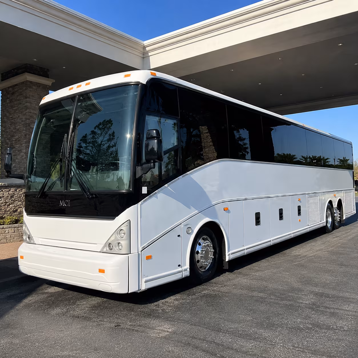 getting your group to hollywood burbank airport from oxnard without the hassle