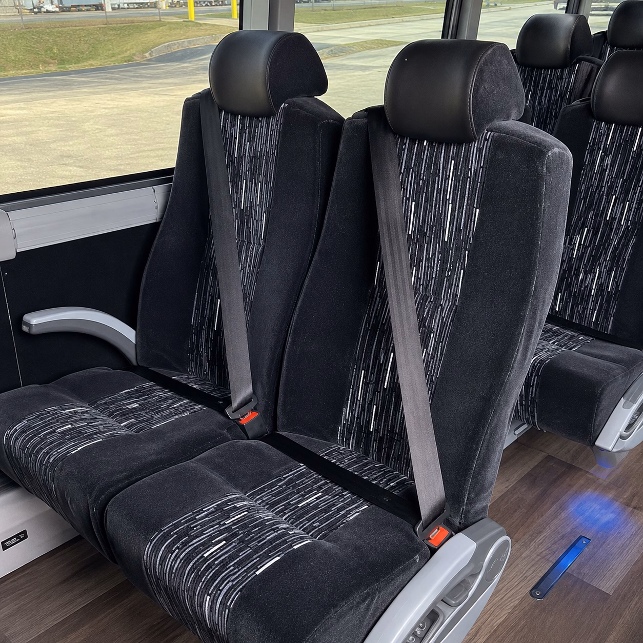 how the type of bus you choose changes the price in oxnard california