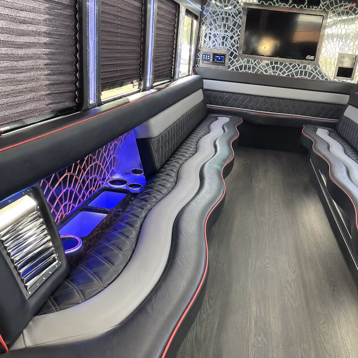 santa clarita bus rentals