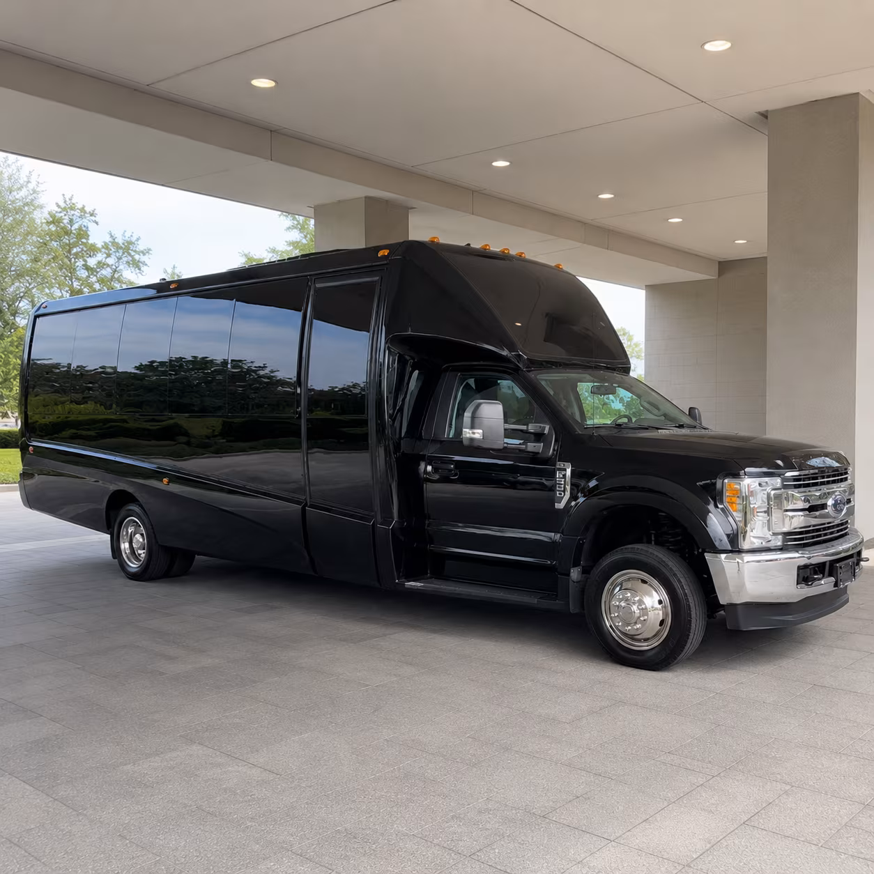 simi valley oxnard charter buses